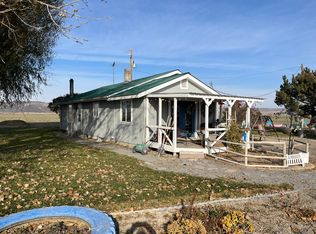 22977 River Rd, Grand View, ID 83624