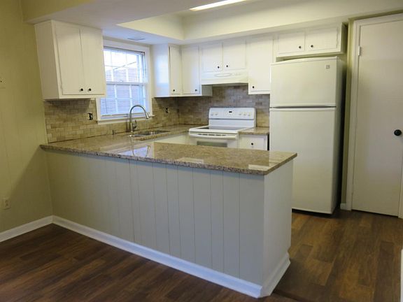4th image of 3130 Kirklevington Dr