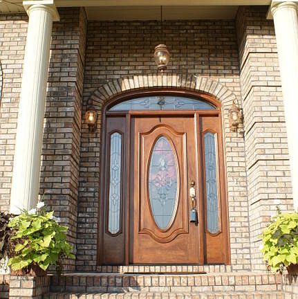 3rd image of 526 Wells Ct