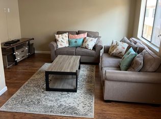 21205 Lemarsh St #F35, Chatsworth, CA 91311