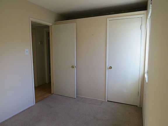 4th image of 1279 Bal Harbor Way
