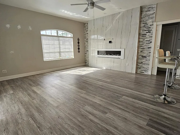 2720 SE Kern Rd — Photo 4