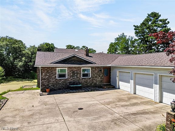 3rd image of 7734 Morley Rd