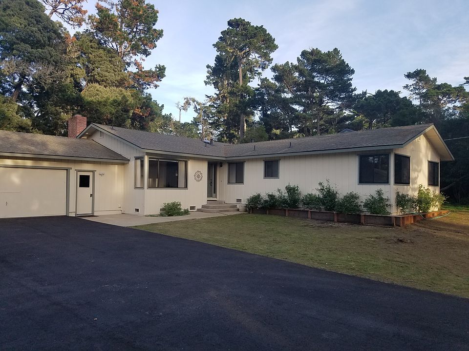 Large front yard and parking