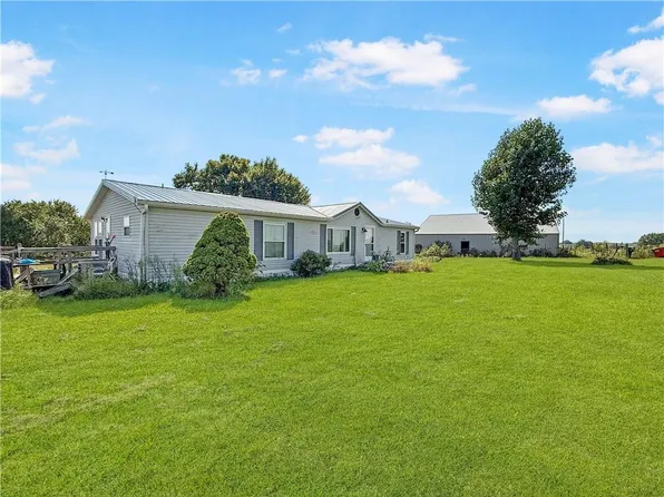 18696 Old Highway 40, Higginsville, MO 64037