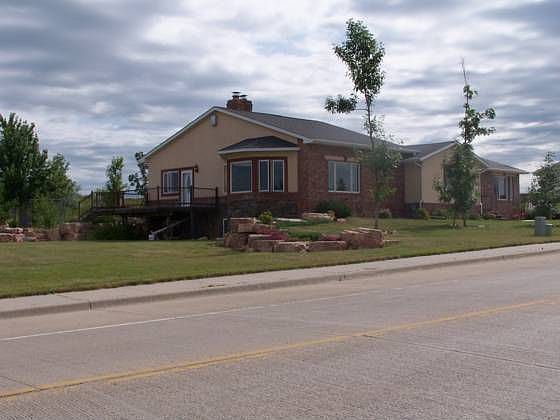 1st image of 413 Ziebach St