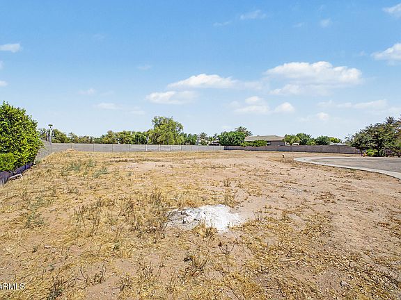 5th image of 2850 W MONTEREY Place #5