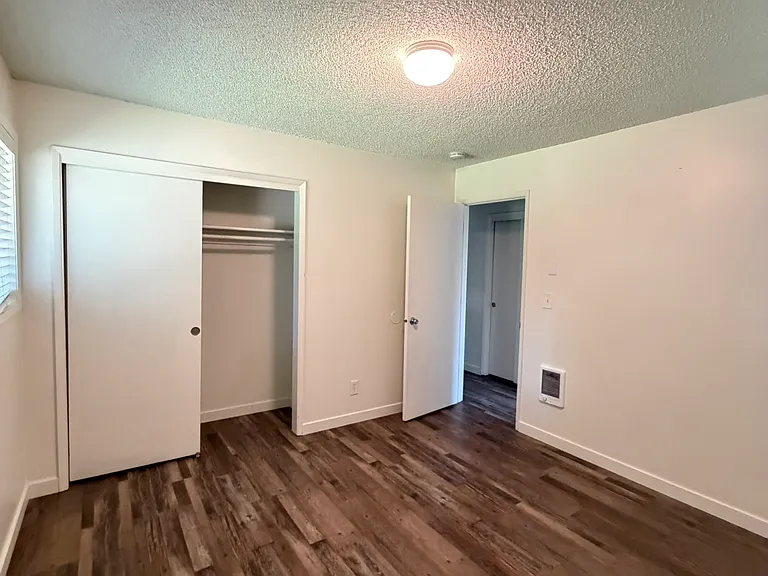 1385 Dollar St #4 — Photo 11