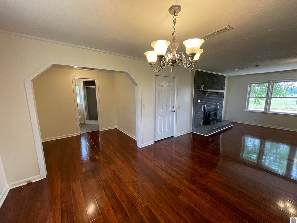 2638 Backusburg Rd, Kirksey, KY 42054 Zillow