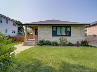 3719 E Holmes Ave, Cudahy, WI 53110