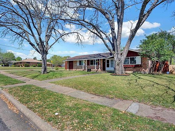 2nd image of 1921 Whitedove Dr