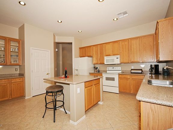 5th image of 26027 N 44th Ave