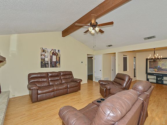 5th image of 3735 Pipers Meadow St