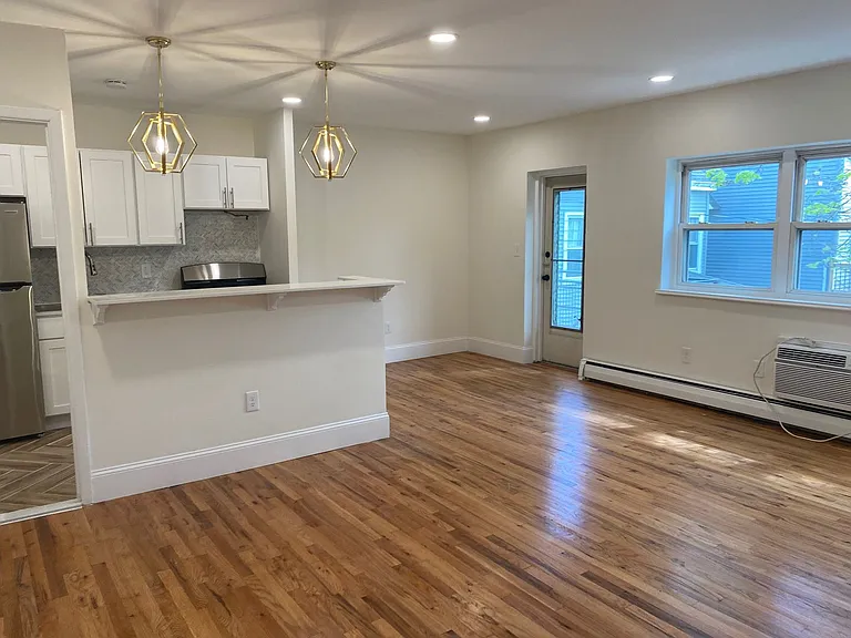 43 Cottage — Photo 21