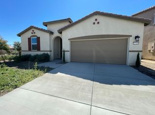 1733 Old Wagon Dr, Hemet, CA 92545