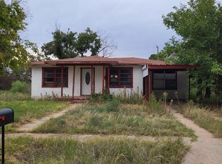 1020 W 4th St, Littlefield, TX 79339