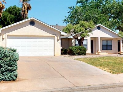 2455 Cherry Hills Dr, Alamogordo, NM, 88310