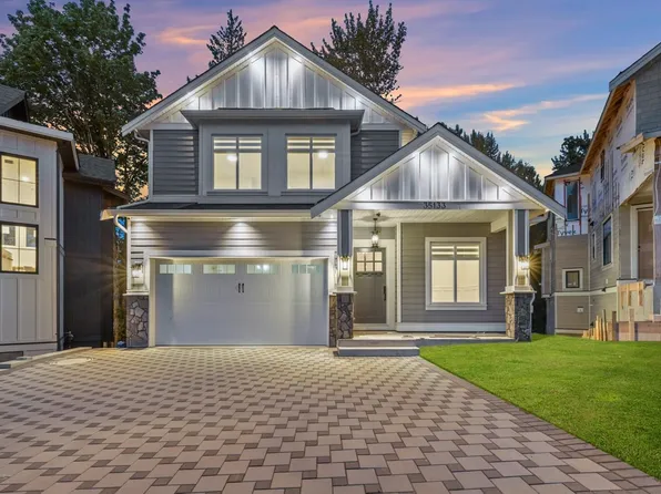 35133 Christina Pl #4, Abbotsford, BC V2S 8H1