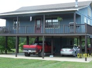 398 Riverside Dr, Columbus, MS 39702