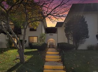 24 Village Park Dr UNIT 3D, Fishkill, NY 12524