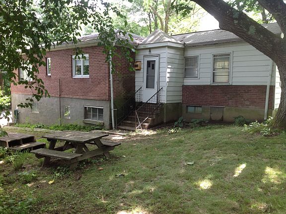 2nd image of 510 Washington Ave