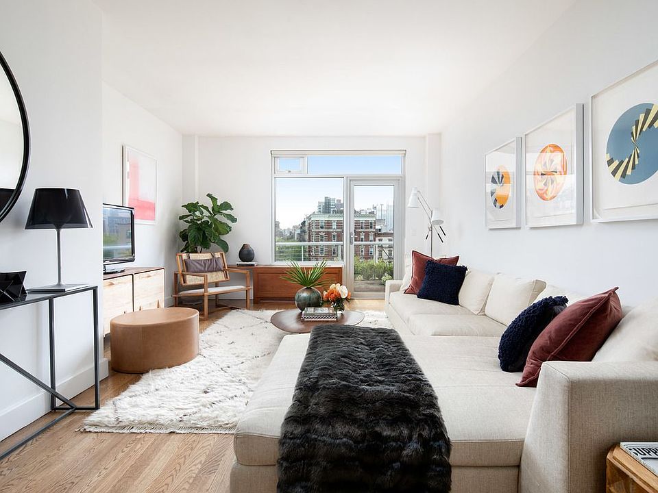 1st image of 62 E 1st St APT 6S