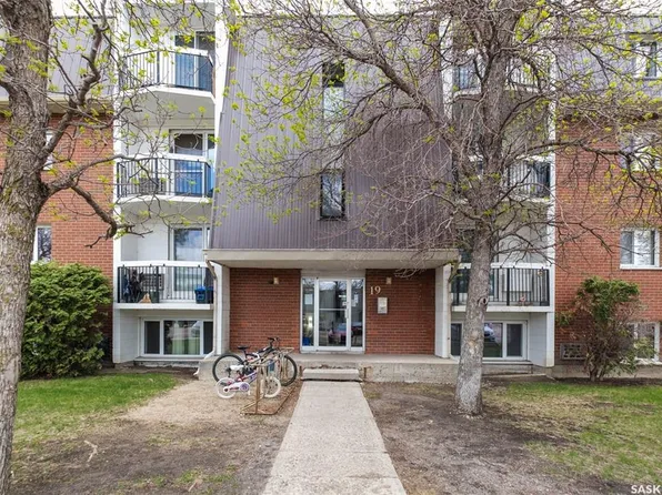 UNIT 11-19 Centennial STREET, Regina, SK S4S 6P8
