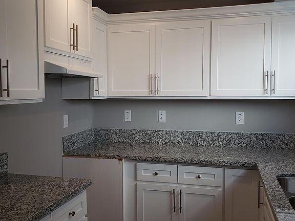 5th image of 2057 W Florence Ave Floor 1