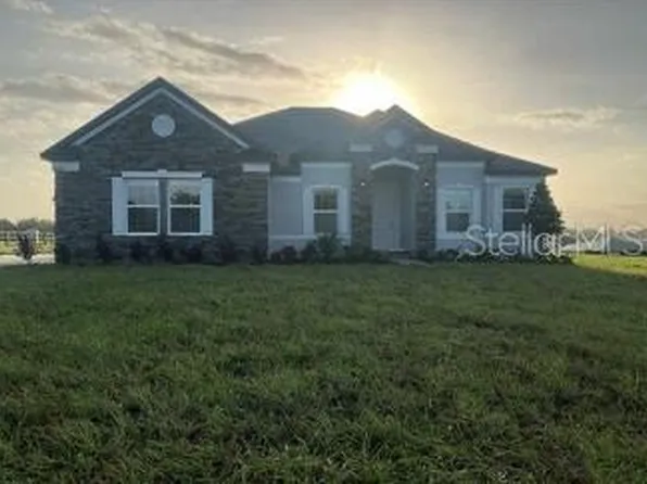 10085 Dolphin Gull Cir, Thonotosassa, FL 33592