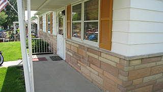 2nd image of 3541 W Perry St