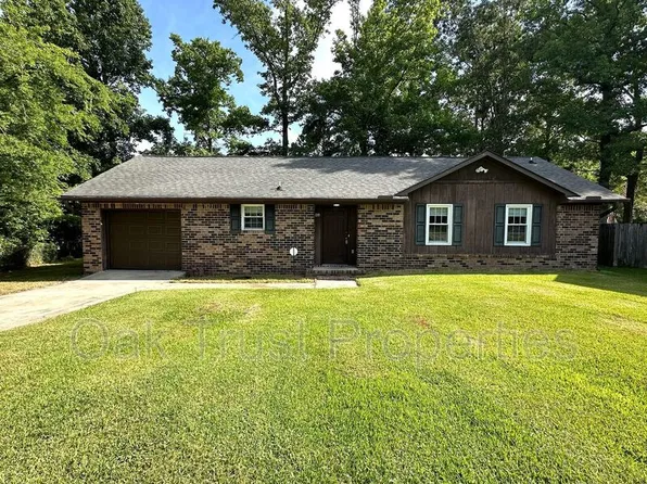46 Oak Grove Rd, Goose Creek, SC 29445