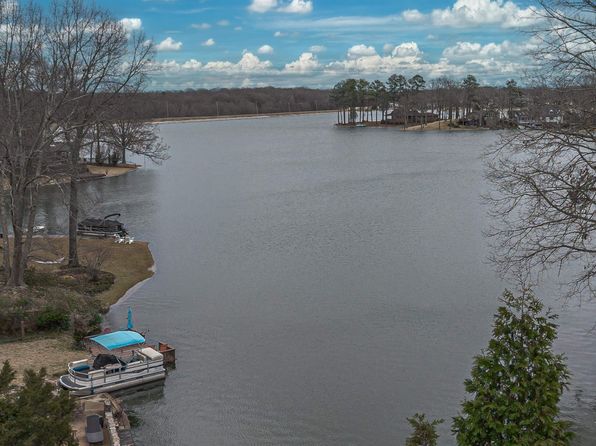 4242 Canada Rd, Lakeland, TN 38002