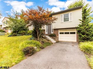 2464 Buchenhorst Rd, State College, PA 16801