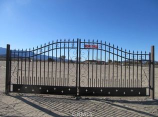 4491044 Fairlane Rd, Lucerne Valley, CA 92356