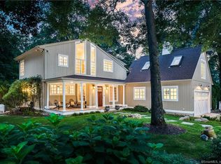 10 Pond Rd, Westport, CT 06880