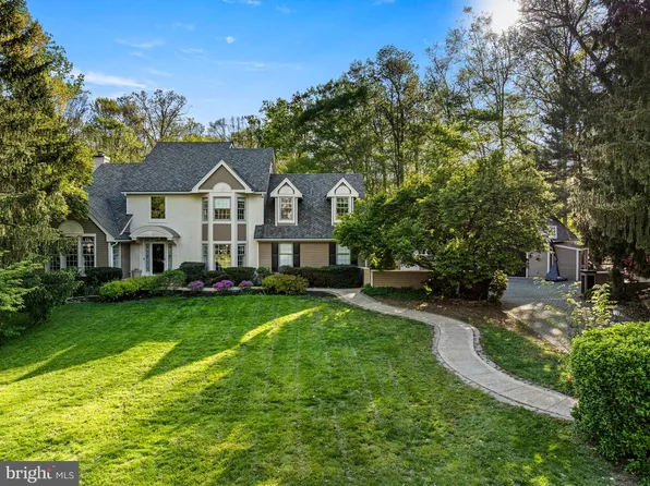 4 Queens Ct, Landenberg, PA 19350