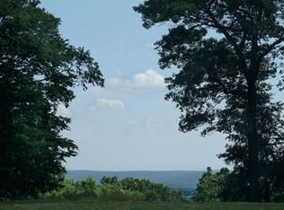 31 Boulderwood Dr, Bernardsville, NJ 07924