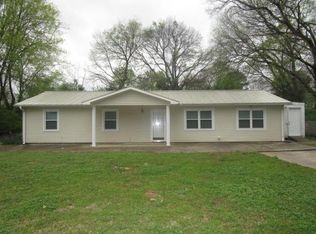 606 Trade St, Florence, AL 35630