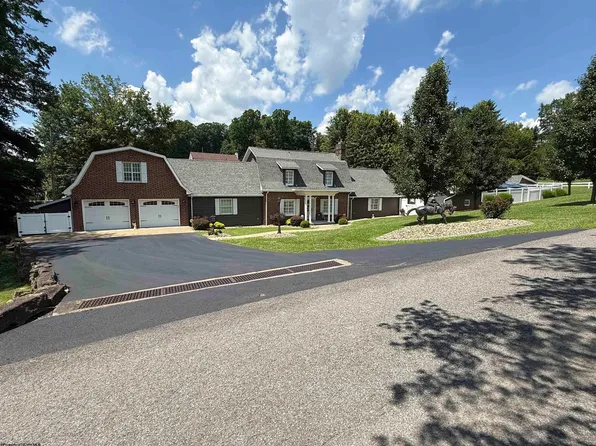 943 Boyd Park Rd, Fairmont, WV 26554