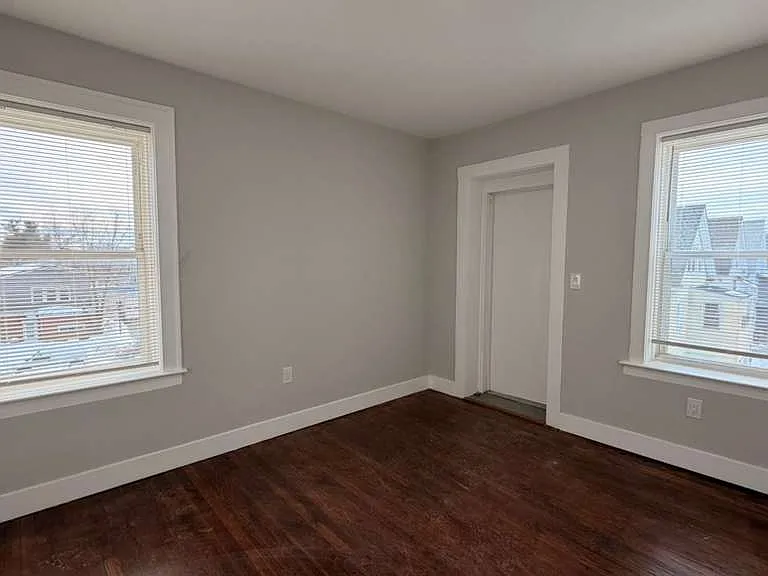 70-202 Circular Ave #303A — Photo 3