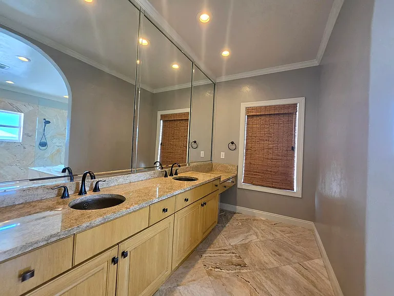 26858 Martinique Dr — Photo 37