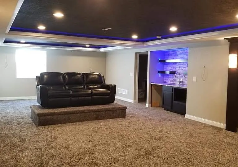 615 NE Bowman Dr — Photo 11