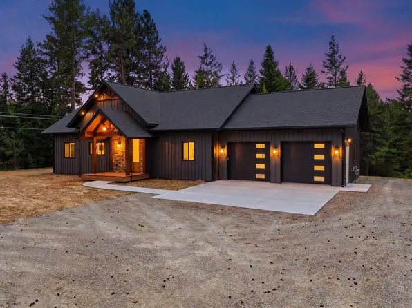 465 Heights Loop, Bonners Ferry, ID 83805