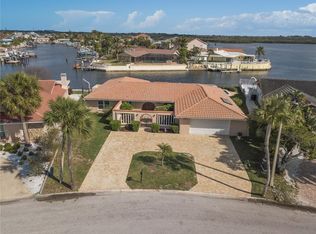 4964 Southshore Dr, New Pt Richey, FL 34652