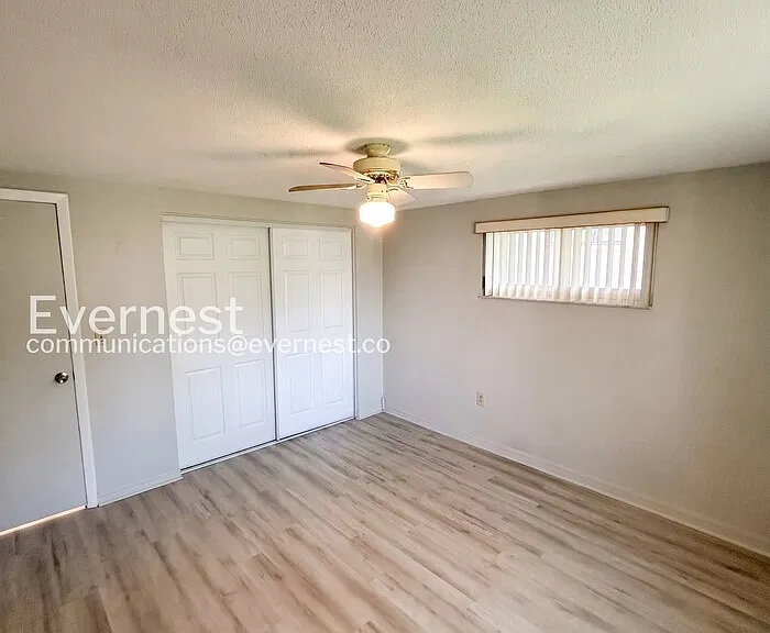 7810 Cayuga Dr — Photo 17