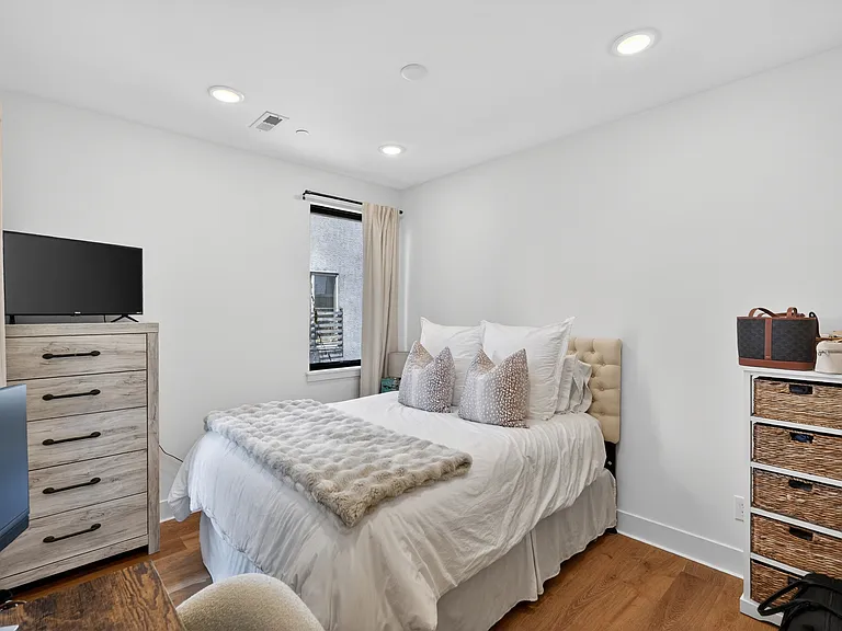 1801 Fairmount Ave #303 — Photo 16