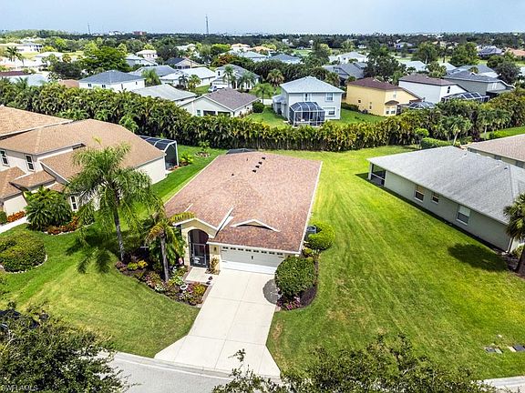 2nd image of 11555 Woodmount LN
