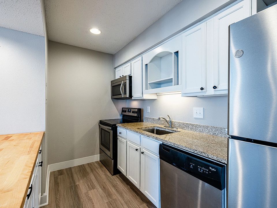 1st image of 7835 N Point Blvd #614