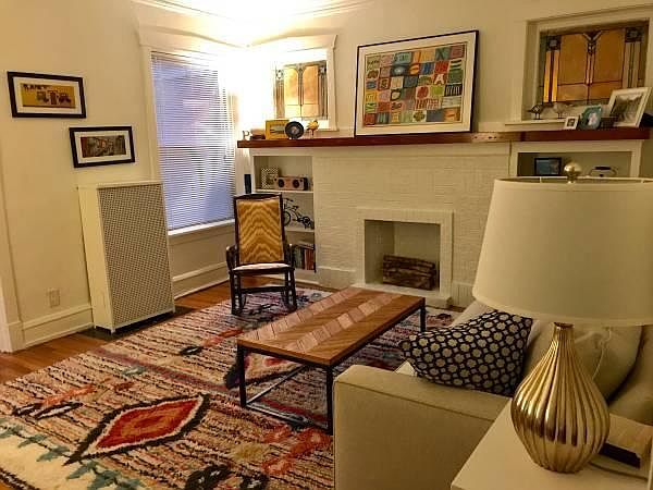 1st image of 4745 N Washtenaw Ave #2