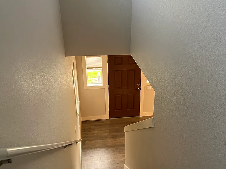 15182 NW Evelyn St — Photo 33